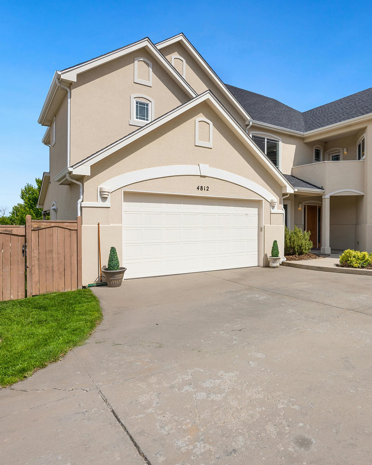 Garage door repair services in Northeast Indiana